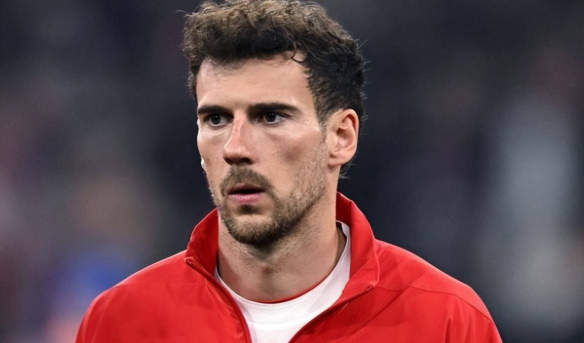 今夏大鱼来袭：0转会免签，47球48助攻的德甲明星引发豪门争夺战